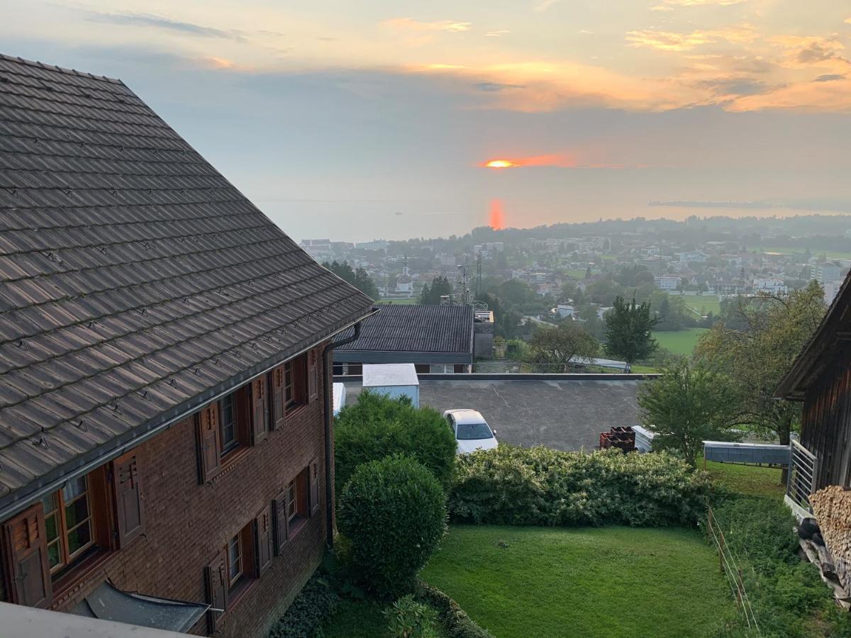 Bauernhaus Am Pfaenderhang Mit Seeblick Лохау-бай-Брегенц Экстерьер фото